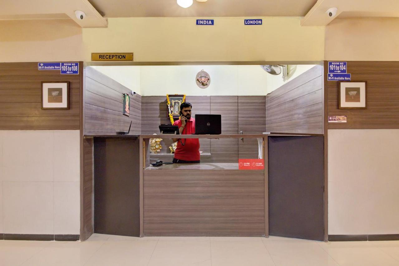 Oyo Slp013 Savan And Sapna Lodging Hotel Solapur Exterior photo